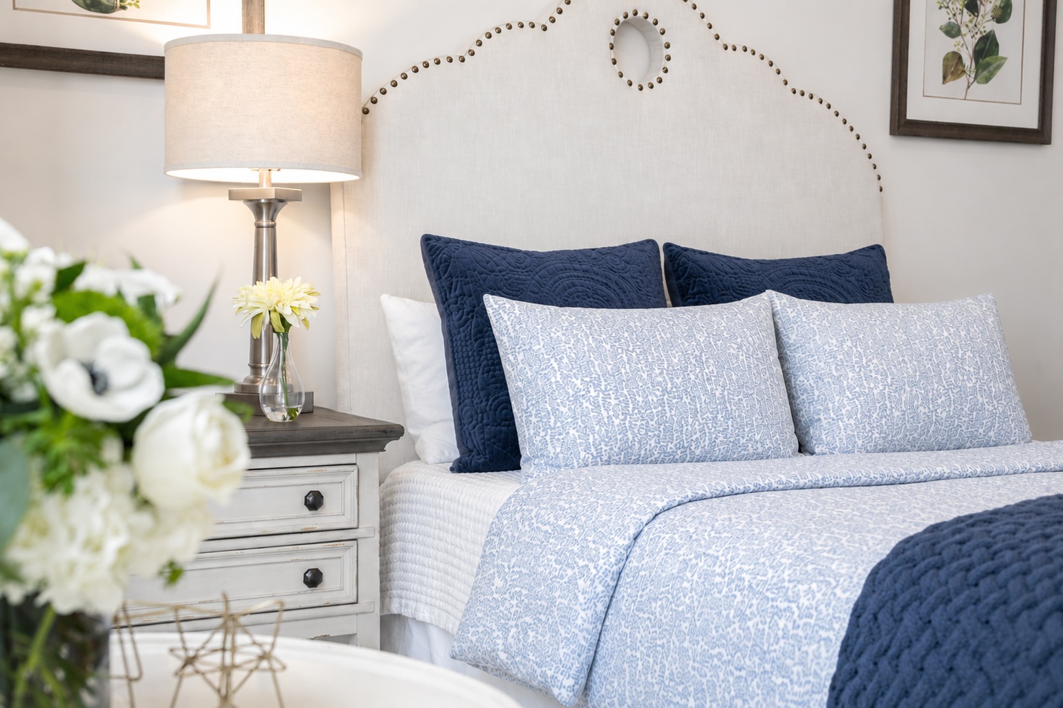 Memory Care Apartment bedroom